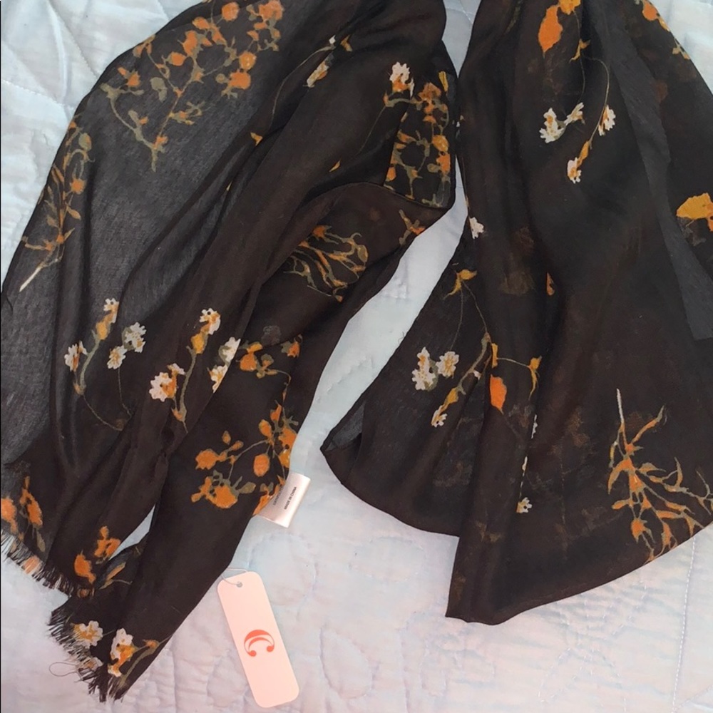 Scarf